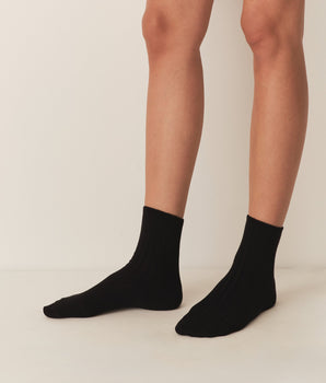 COLLÉGIEN ANKLE SOCK -- NOIR DE CHARBON