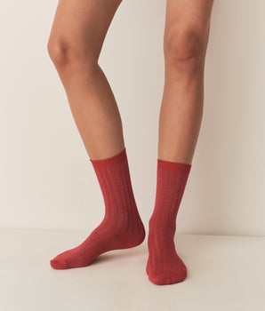 COLLEGIEN GLITTER CREW SOCK -- ROUGE CARMIN