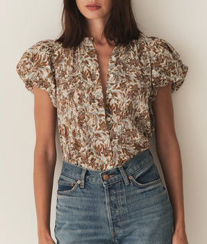 MILLIE TOP -- BLANC NARCISSUS FLORAL